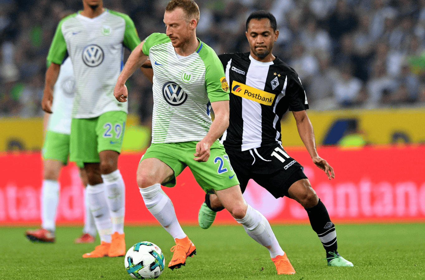 kaiyun-包含沃尔夫斯堡后防线表现不佳，成为球队进步的瓶颈的词条